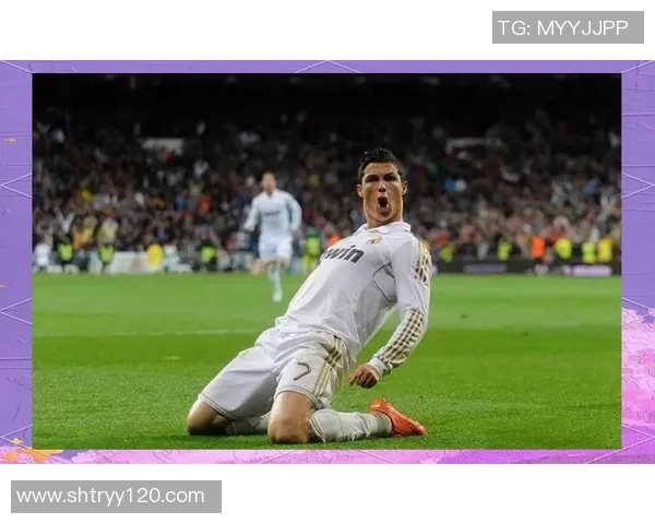 尤为闪耀的足球明星们盘点他们的传奇故事与精彩瞬间